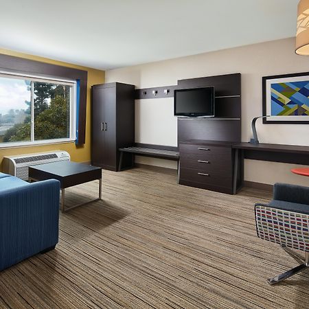 Holiday Inn Express Hotel & Suites Belmont By Ihg Exterior foto